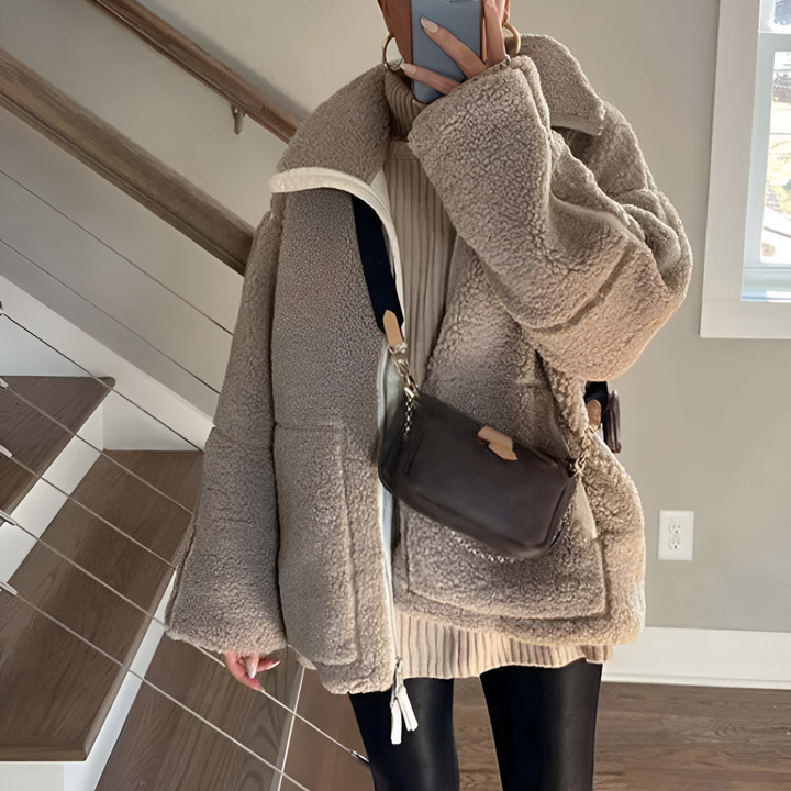 ELENA – Giacca in teddy fleece