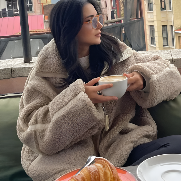 ELENA – Giacca in teddy fleece